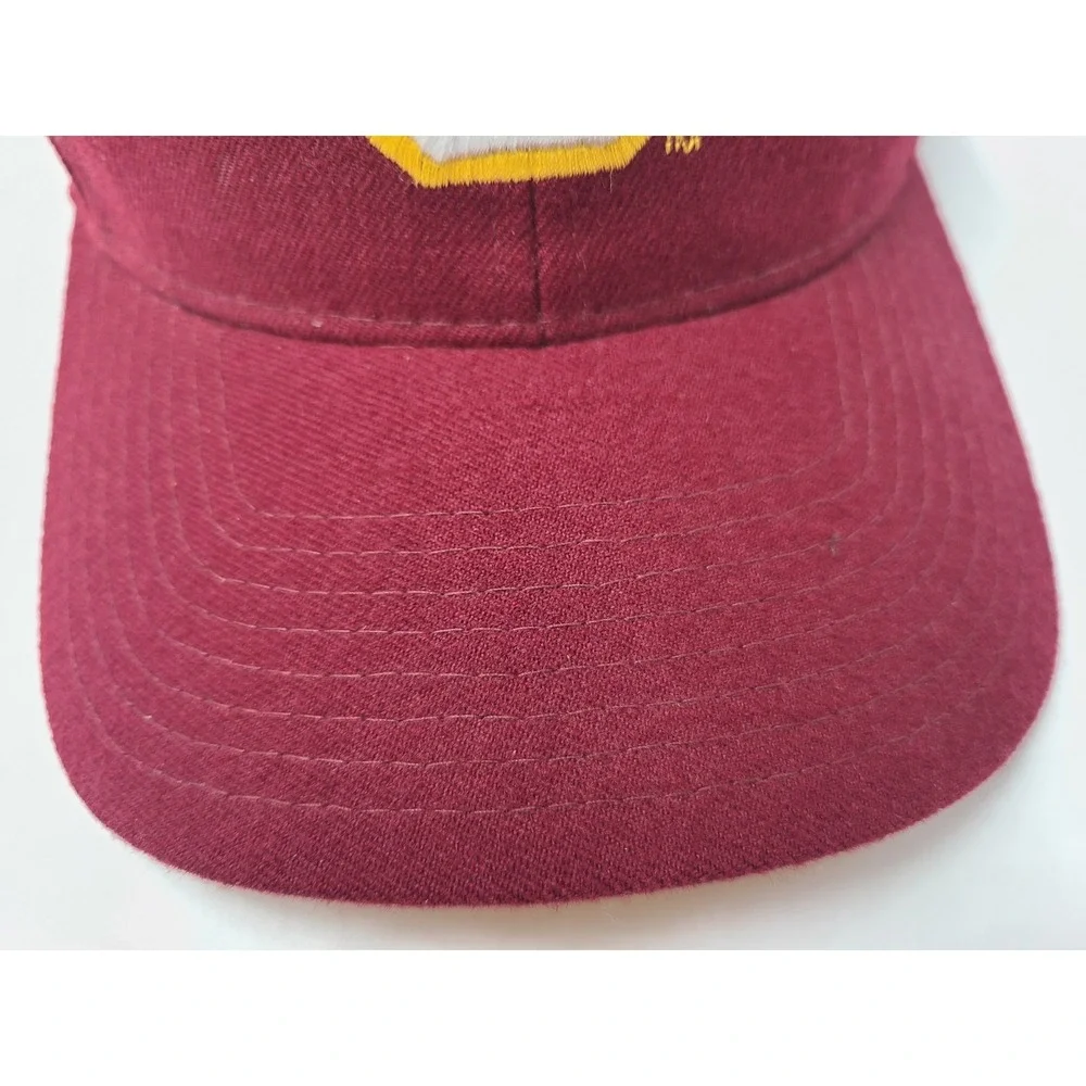 Central‎ Michigan University CWU Chippewas Zephyr Fitted 7 Hat Cap Wool NCAA Red